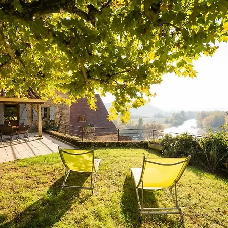 Au Coeur De Beynac, Superbe Maison Du Xive Siecle Avec Jardin Panoramique