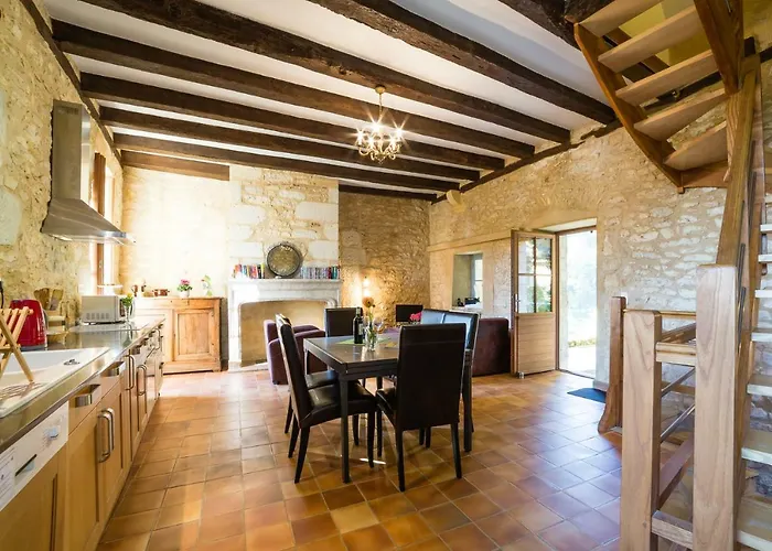 Au Coeur De Beynac, Superbe Maison Du Xive Siecle Avec Jardin Panoramique Feriehus Beynac-et-Cazenac